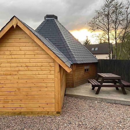 High Quality Cabin With Views Of Ben Nevis Banavie Bagian luar foto